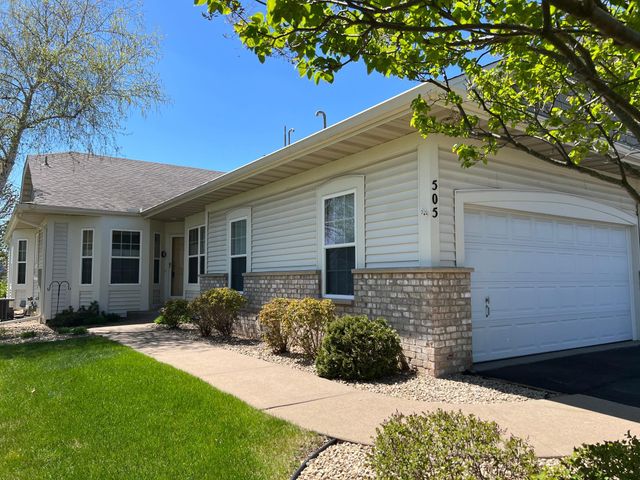505 Holly Lane N, Oakdale, MN 55128