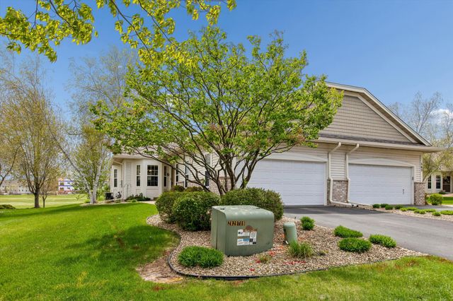 505 Holly Lane N, Oakdale, MN 55128