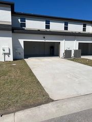 3862 KNOTTY PINE STREET, St Cloud, FL 34772