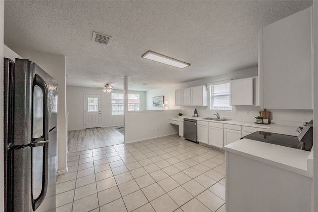 5425 Temecula Road, Fort Worth, TX 76244