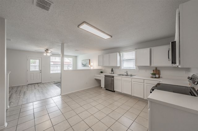 5425 Temecula Road, Fort Worth, TX 76244