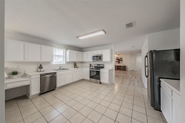 5425 Temecula Road, Fort Worth, TX 76244