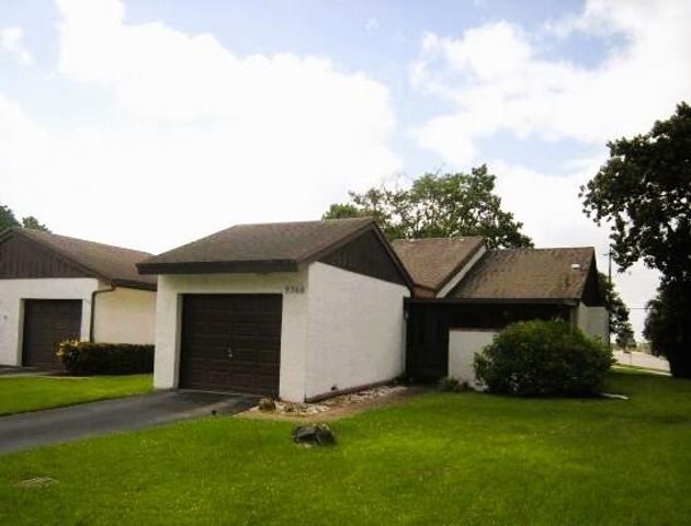 6450 Pinehurst Circle, Tamarac, FL 33321