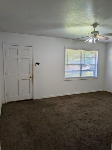 603 Falcon Drive, Dothan, AL 36301