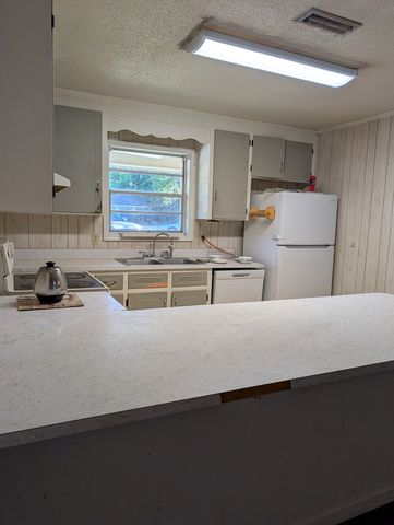 603 Falcon Drive, Dothan, AL 36301