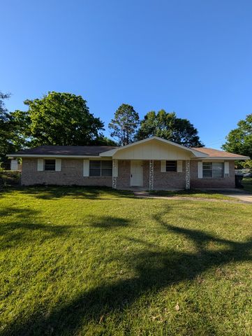603 Falcon Drive, Dothan, AL 36301