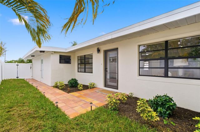 2452 BAYWOOD DRIVE E, Dunedin, FL 34698