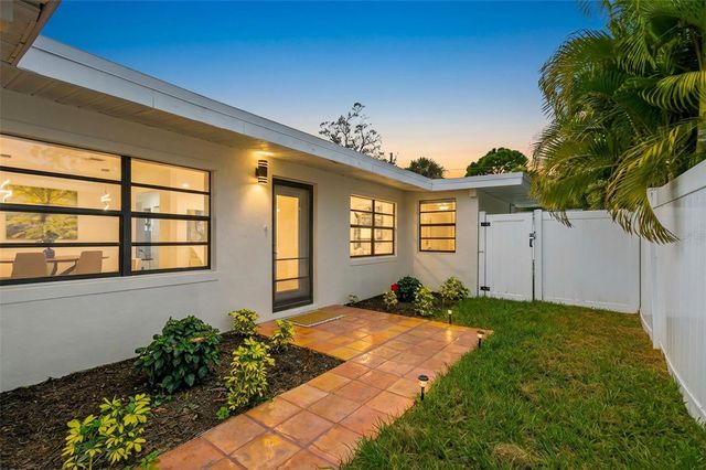 2452 BAYWOOD DRIVE E, Dunedin, FL 34698