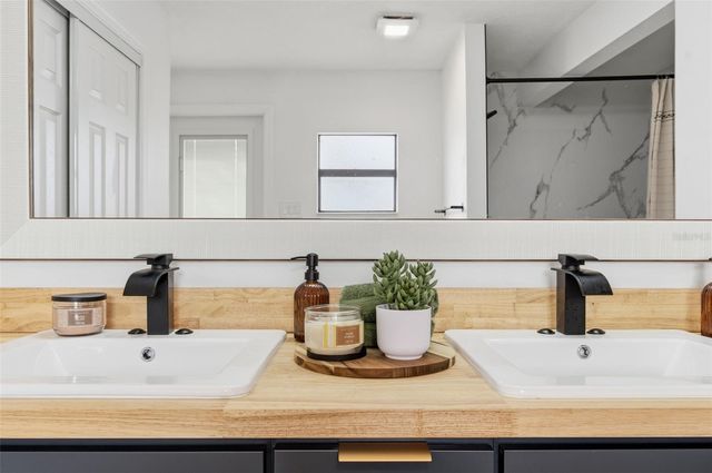 2452 BAYWOOD DRIVE E, Dunedin, FL 34698