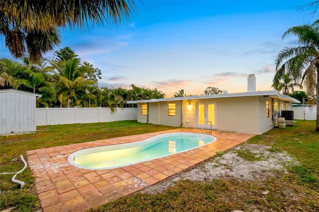 2452 BAYWOOD DRIVE E, Dunedin, FL 34698