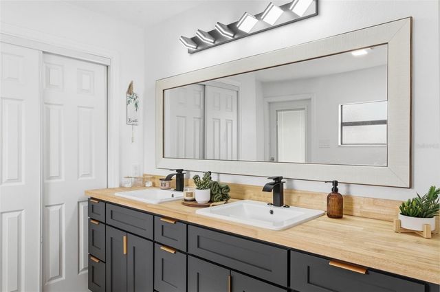 2452 BAYWOOD DRIVE E, Dunedin, FL 34698