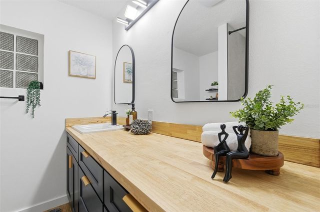 2452 BAYWOOD DRIVE E, Dunedin, FL 34698