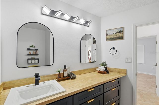 2452 BAYWOOD DRIVE E, Dunedin, FL 34698