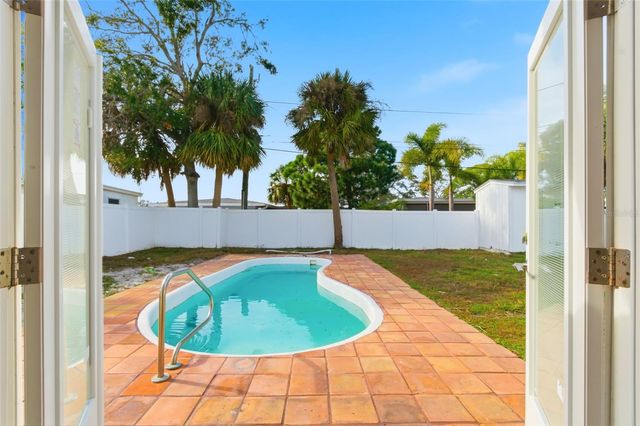 2452 BAYWOOD DRIVE E, Dunedin, FL 34698