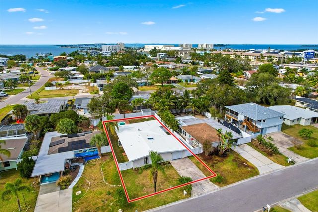 2452 BAYWOOD DRIVE E, Dunedin, FL 34698