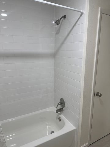1306 Amherst Drive, Denton, TX 76201