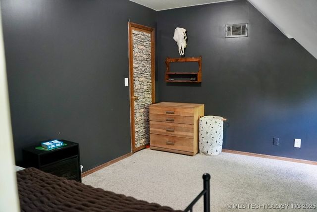 15373 N Javine Hill Road, Skiatook, OK 74070