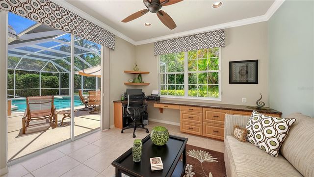 4956 SABAL LAKE CIRCLE, Sarasota, FL 34238