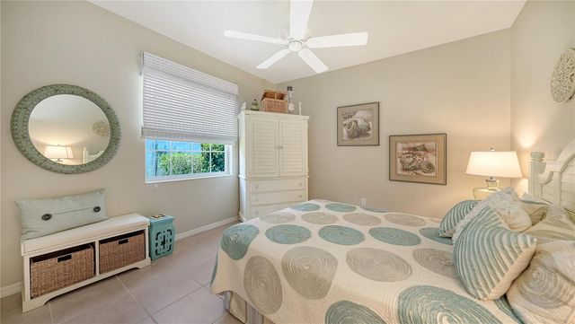 4956 SABAL LAKE CIRCLE, Sarasota, FL 34238