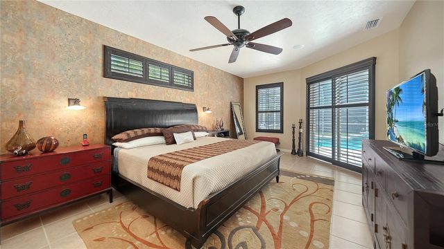 4956 SABAL LAKE CIRCLE, Sarasota, FL 34238