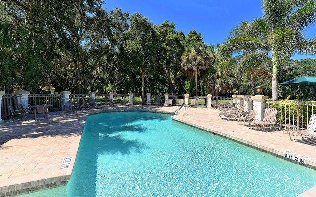 4956 SABAL LAKE CIRCLE, Sarasota, FL 34238