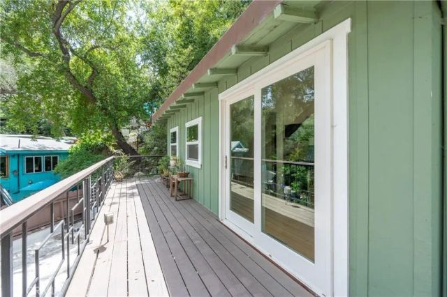 432 Fernwood Pacific, Topanga, CA 90290
