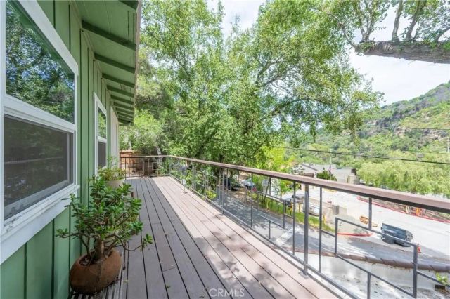 432 Fernwood Pacific, Topanga, CA 90290