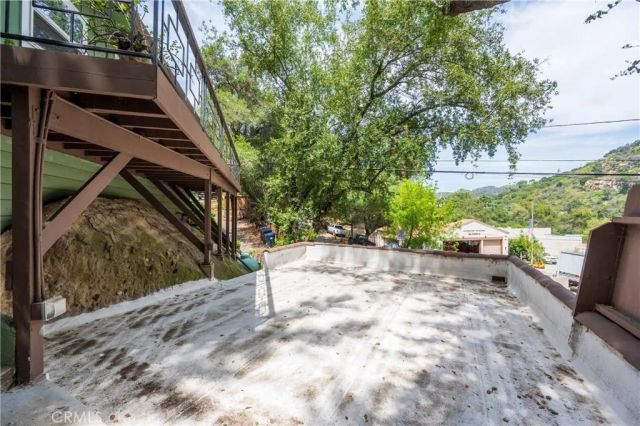 432 Fernwood Pacific, Topanga, CA 90290