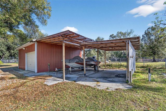 902 CHARLIE GRIFFIN ROAD, Plant City, FL 33566