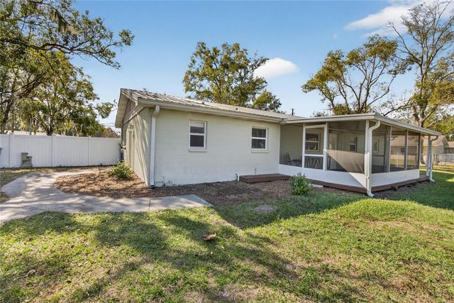 902 CHARLIE GRIFFIN ROAD, Plant City, FL 33566