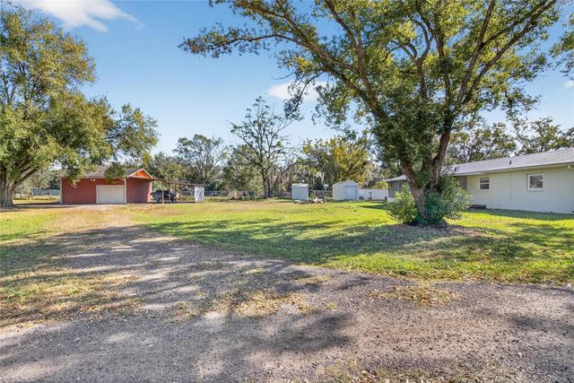 902 CHARLIE GRIFFIN ROAD, Plant City, FL 33566