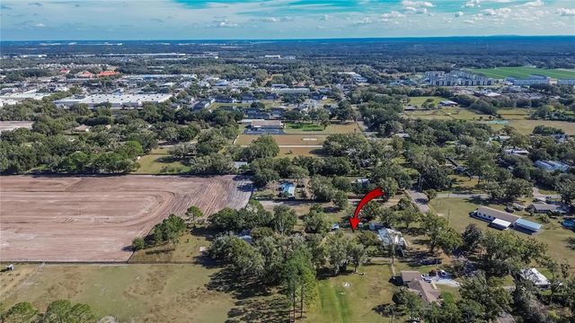 902 CHARLIE GRIFFIN ROAD, Plant City, FL 33566