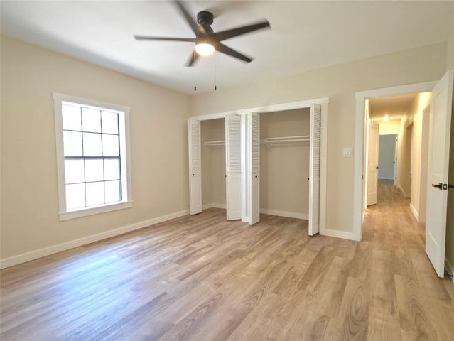109 Cernosek RD, La Grange, TX 78945