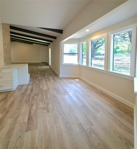 109 Cernosek RD, La Grange, TX 78945