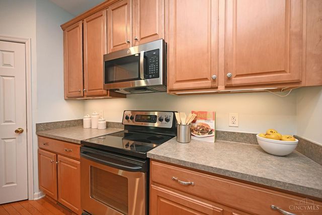 5005 Dovetail Lane, Cincinnati, OH 45223