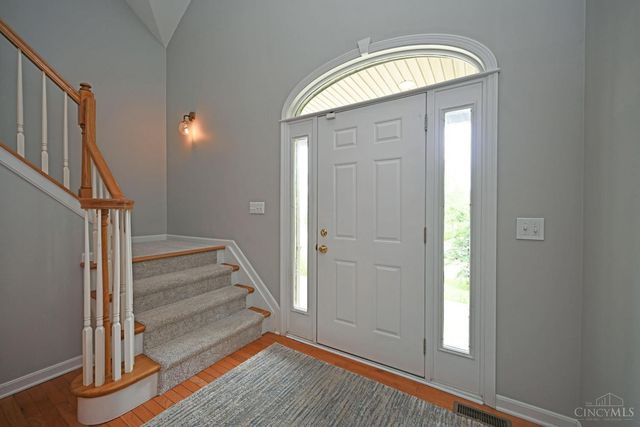 5005 Dovetail Lane, Cincinnati, OH 45223