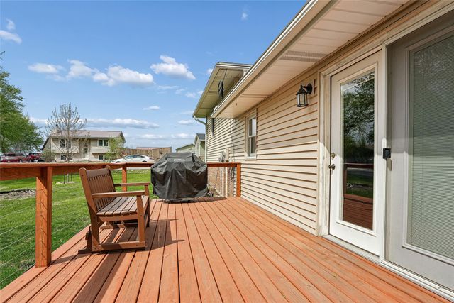 625 Reuel Avenue, Kellogg, IA 50135