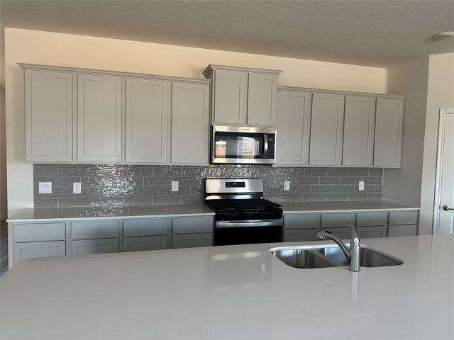 2408 Grapevine Way, Celina, TX 75009