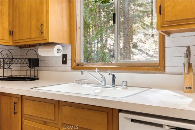 450 Annandale, Lake Arrowhead, CA 92352