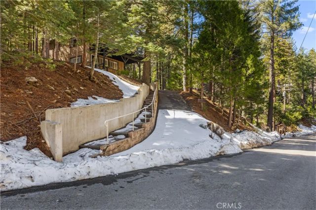 450 Annandale, Lake Arrowhead, CA 92352