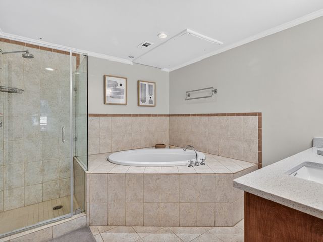 3400 Welborn Street 107, Dallas, TX 75219