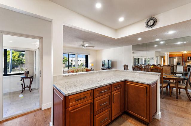 1800 SE Saint Lucie Boulevard 7-205, Stuart, FL 34996