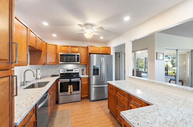 1800 SE Saint Lucie Boulevard 7-205, Stuart, FL 34996