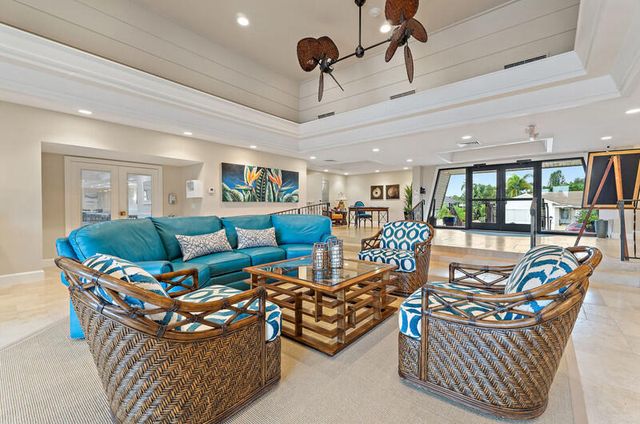 1800 SE Saint Lucie Boulevard 7-205, Stuart, FL 34996