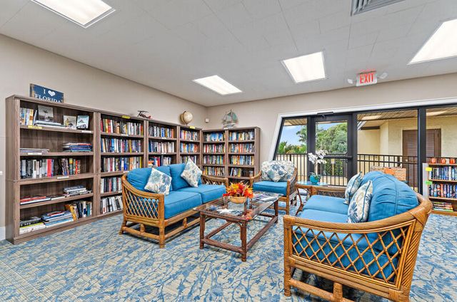 1800 SE Saint Lucie Boulevard 7-205, Stuart, FL 34996