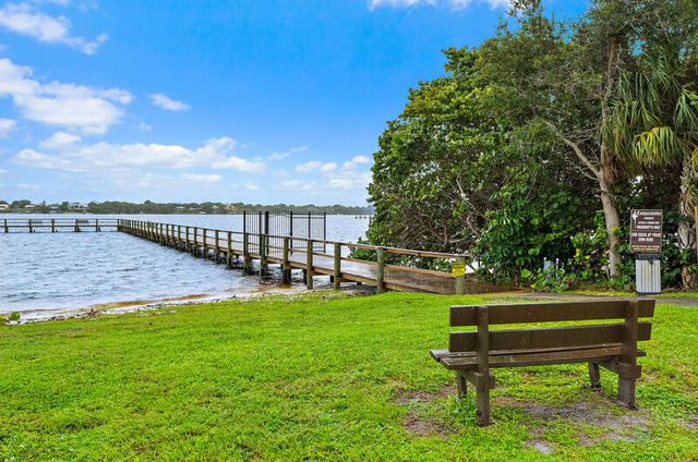 1800 SE Saint Lucie Boulevard 7-205, Stuart, FL 34996