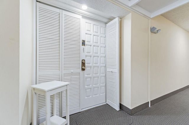 1800 SE Saint Lucie Boulevard 7-205, Stuart, FL 34996