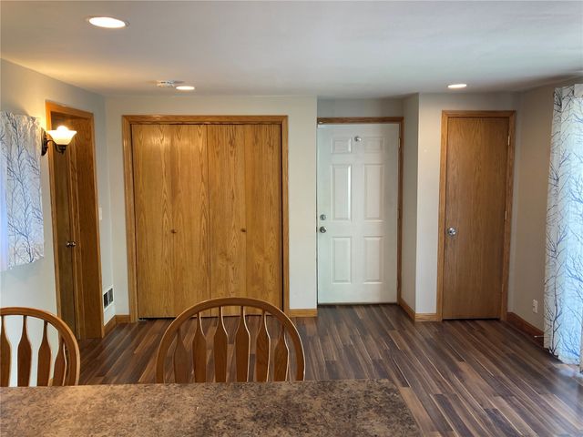 2504 Linwood SW, Cedar Rapids, IA 52404