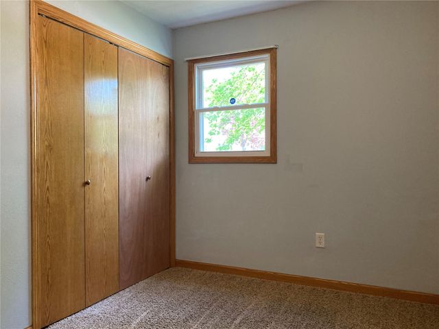 2504 Linwood SW, Cedar Rapids, IA 52404