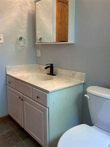 2504 Linwood SW, Cedar Rapids, IA 52404